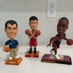 Bobble heads- Billy Donovan (Gators) / Yao Ming (Rockets) / Dwyane Wade (Heat)